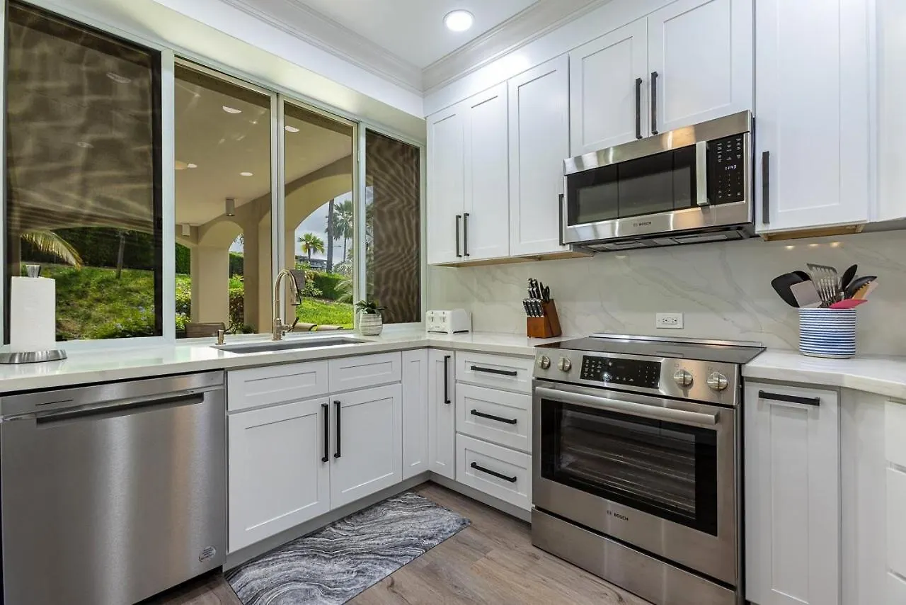 Palms At Wailea One Bedrooms By Coldwell Banker Island Vacations Apartment
