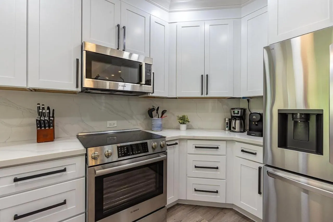 Apartment Palms At Wailea One Bedrooms By Coldwell Banker Island Vacations United States